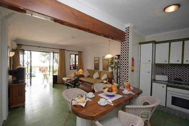 Apartamentos Perla Marina Nerja 0*,  Spain