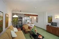 Apartamentos Perla Marina Nerja Daire